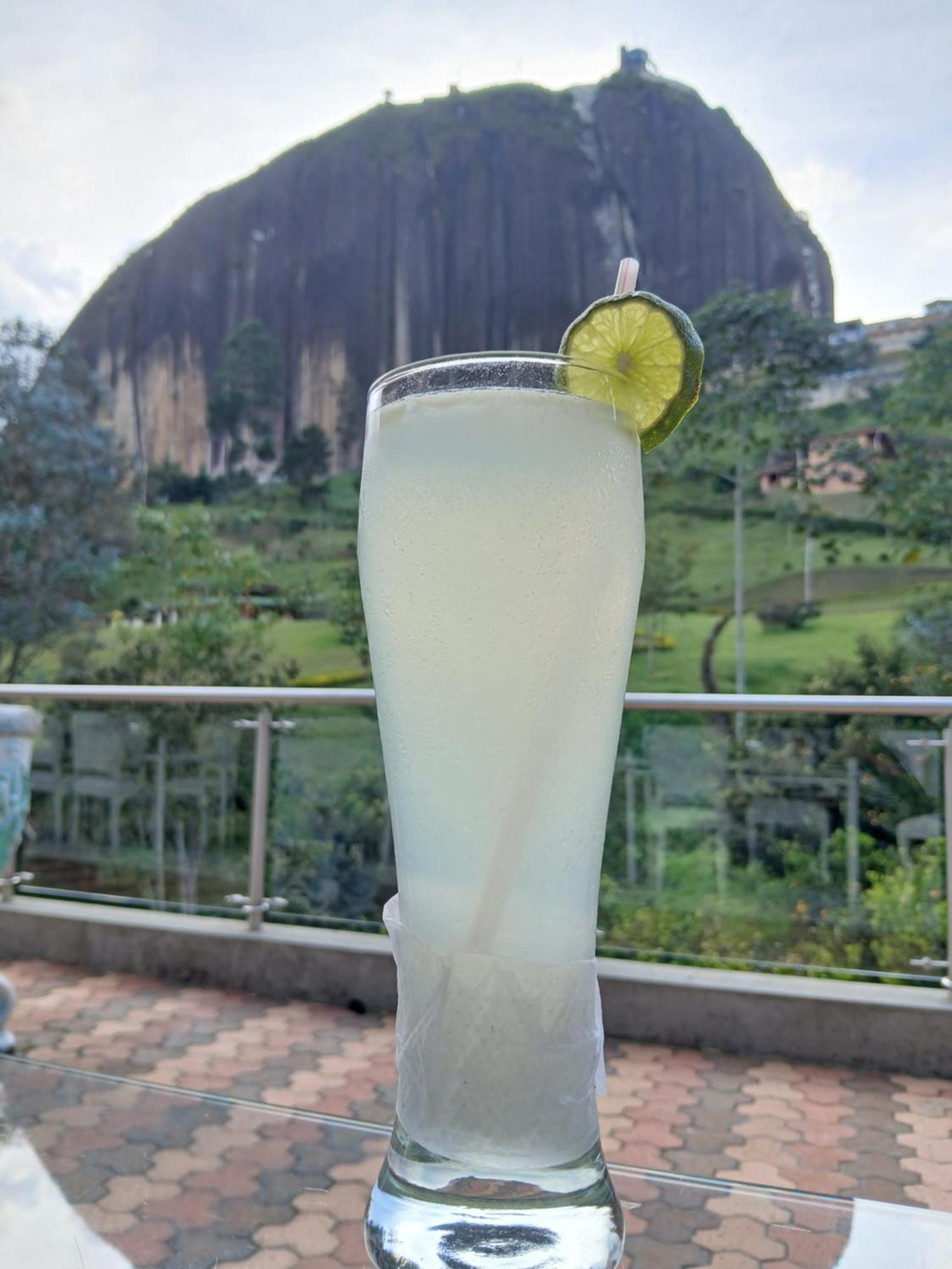 Piedra Del Penol Hotel Guatapé Exterior foto